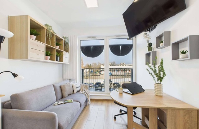 Kotsisa 8A | Studio | Balcony | Praga Północ