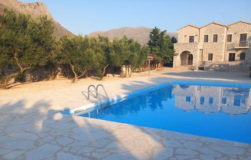 Koukouri Suites