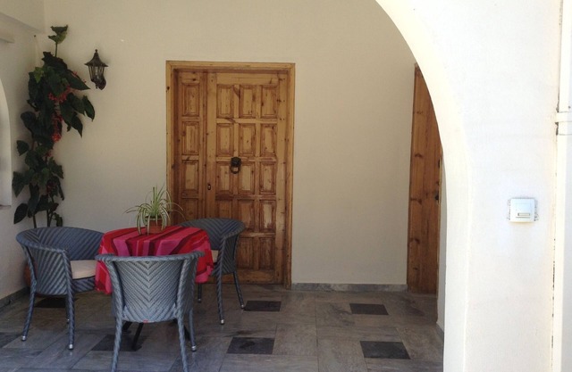Residencia Koumans- Sur de Creta-TRIOPETRA