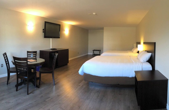 Kow's Inn