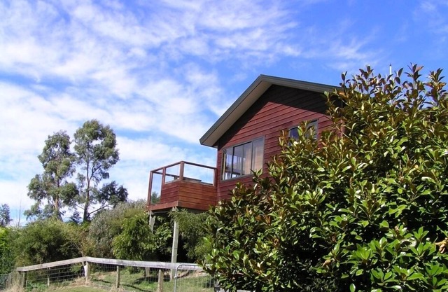 Kowhai Cottage Pukawa - Se aceptan mascotas en el lago