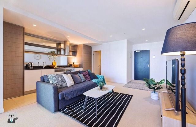 KozyGuru/Abbotsford/Cosy 1Bed Apt/VAB813C