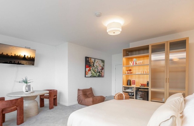 KozyGuru | Forestville | Boutique Style Studio Apt