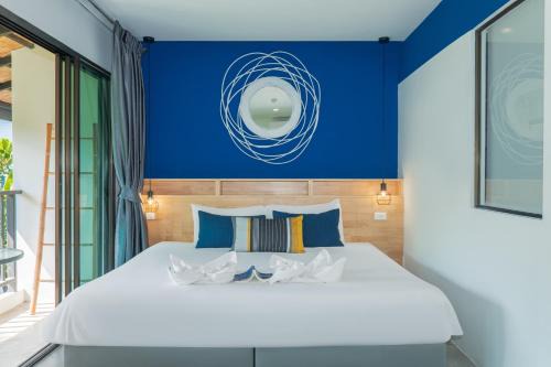 KRAAM Silhouette Hotel and Cafe Phuket