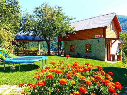 Kraljska koliba - Kralje's Cottage