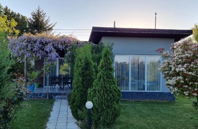 Krapets Holiday Villas