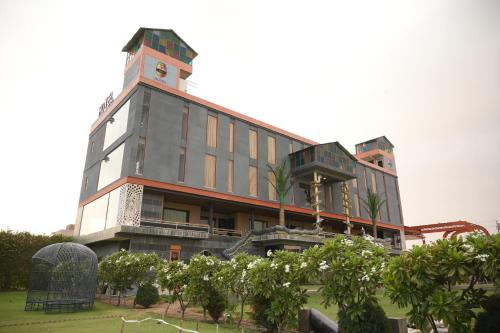Krishnangan Hotel & Resort