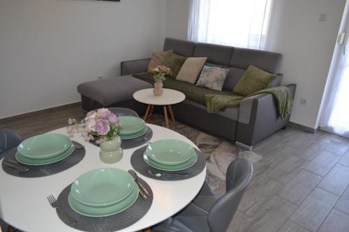 Krisztina Apartman Balatonberény
