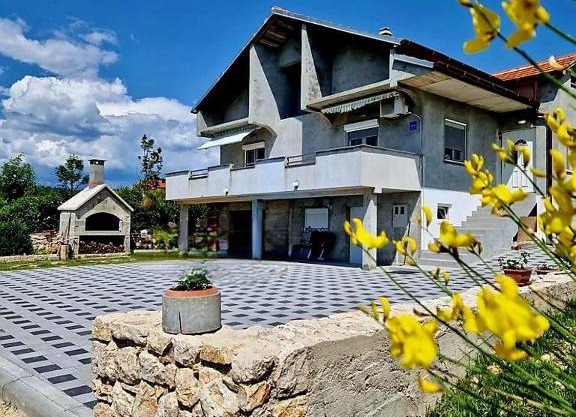 Krneza vacation house