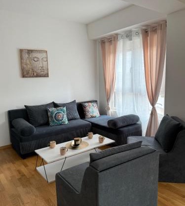 KRUM Apartments