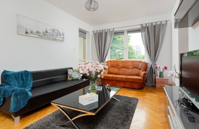 Krypska Apartment Warsaw by Renters