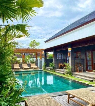 Kubera Villa Kemenuh by Prasi