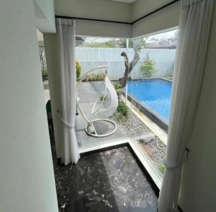 Kubu mawar residence