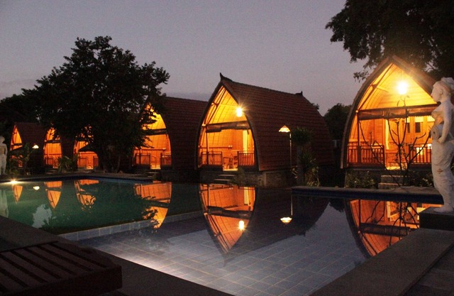 Kubu Padi Wooden House