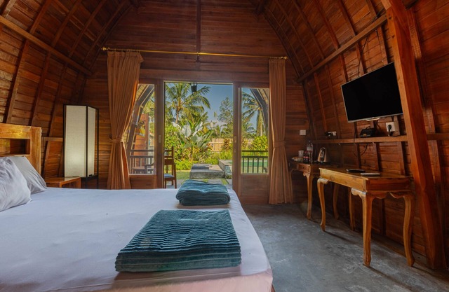 Kubu Selat Villa and Glamping