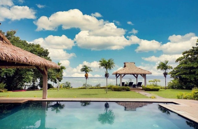 Kula Kai Villa - sleeps 15 <<NOV special buy 5 stay 7>>