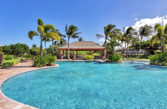 Kulalani Complex: Experience Hawaiian Luxury, Stunning 2-Bedroom Townhouse