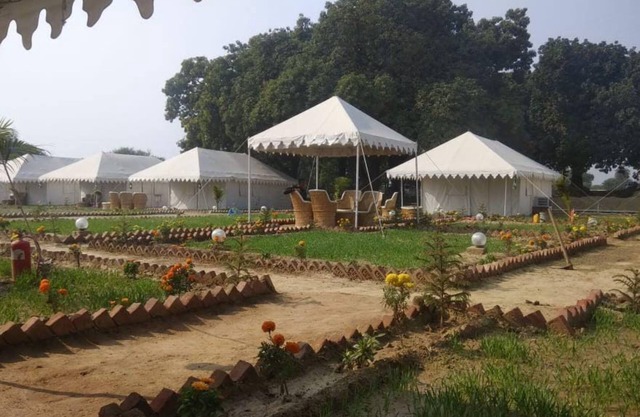 KUMBH CAMP OM
