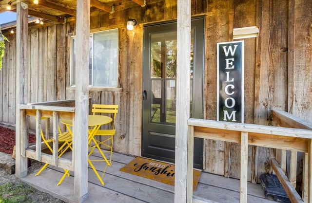 Kuna's Coziest Cottage