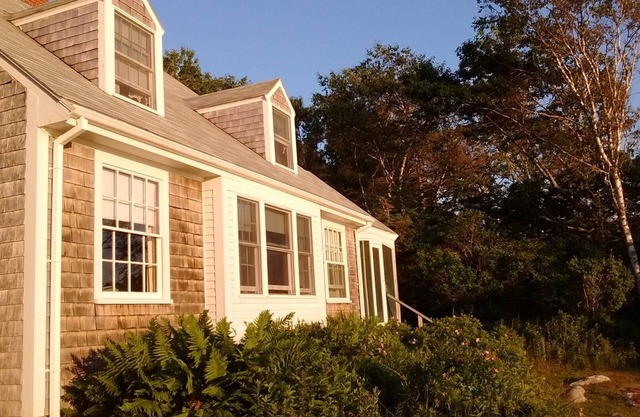 Kurtz Cottage/ New Harbor