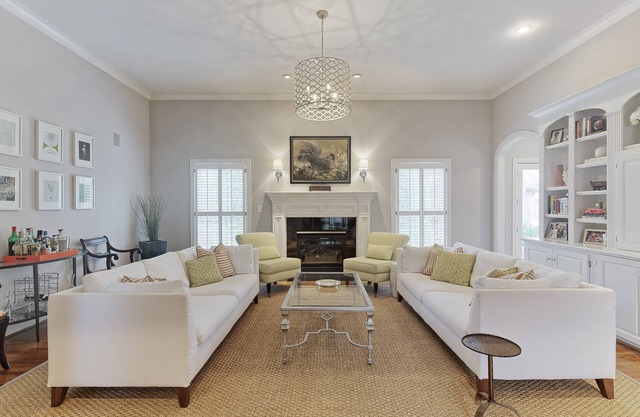 Precioso 4 dormitorios St. Matthews Home, convenientemente ubicado para todo