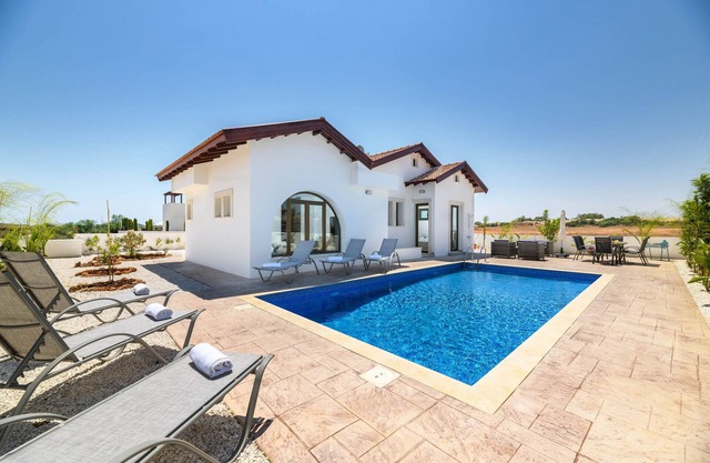 Kymma Villa #5 - Charming Ayia Thekla Getaway