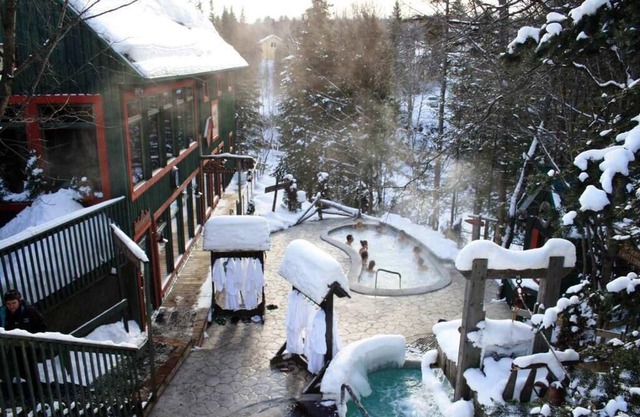 L'Ancre Dorée - Access to the Lake 219