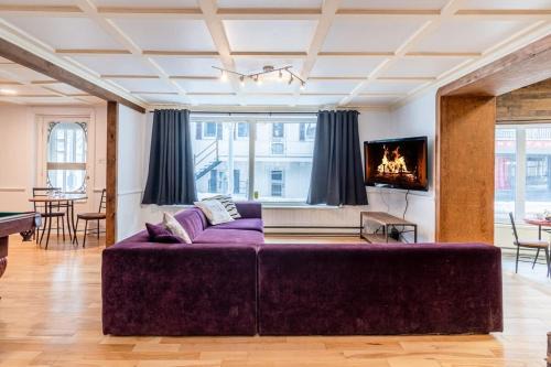L'Auberge Saint-Anne 5BR with Billard & Hot Tub