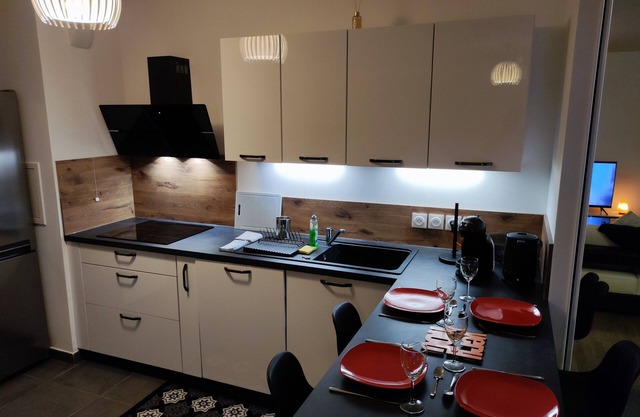 L'AuthentiCité, garden &parking in the city center