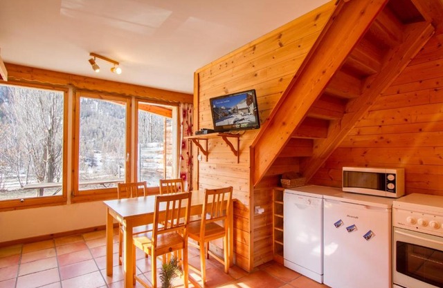 L'Elva Hameau des Chazals Nevache Hautes Alpes