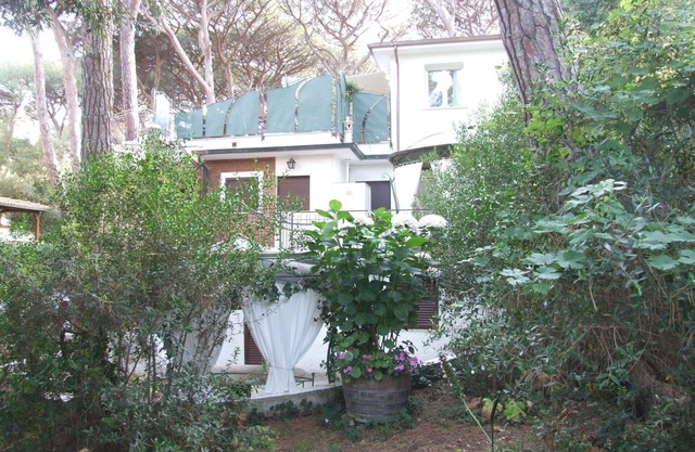 Acogedor apartamento para 4 personas con A/C, WIFI, TV, patio, vista panorámica y aparcamiento