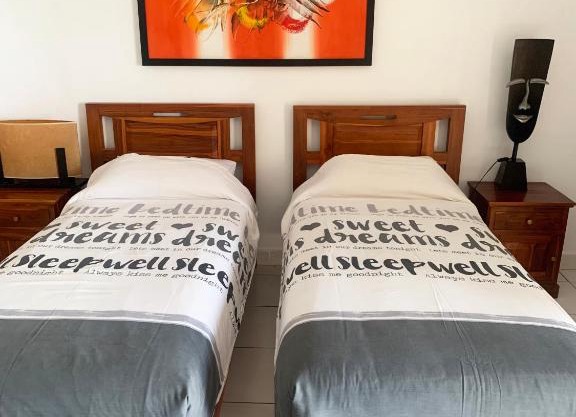 L'ORANGE BUDGET ROOM