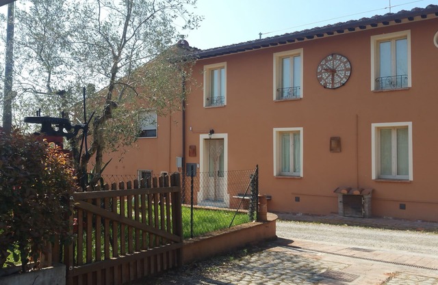 Casa de vacaciones L'Ulivo della Querce, en el corazón de la Toscana 5p.