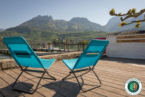 La Baie des Voiles, FEET IN THE CRYSTAL WATERS, 9 Apts from studio to Duplex by LLA SELECTIONS
