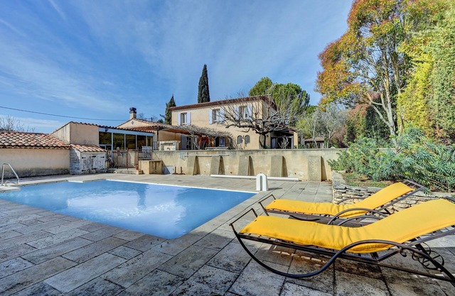 La Bastide des Jourdans - Piscine et climatisation