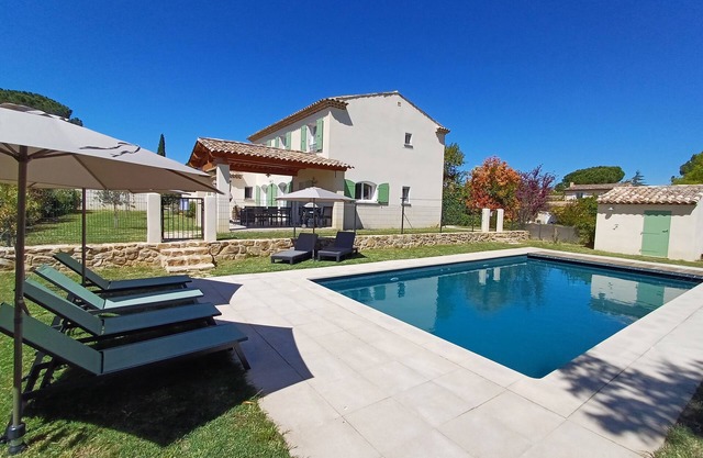 La Bastide Saint Roch - Moderna y espaciosa, tranquila con piscina