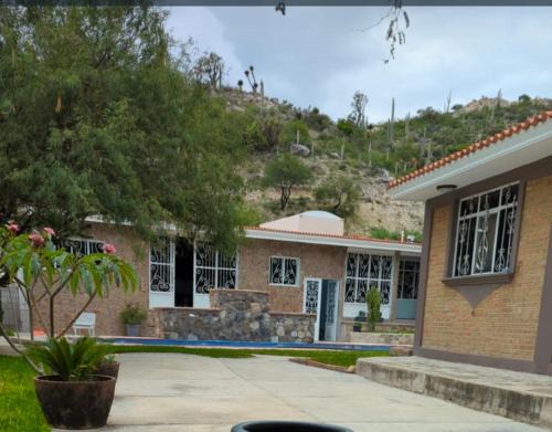 La Cabaña