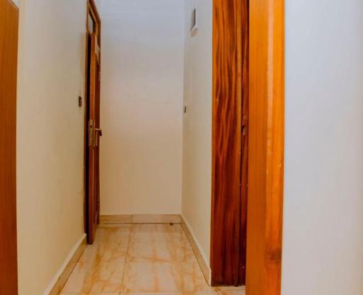 LA CASA DE GISENYI