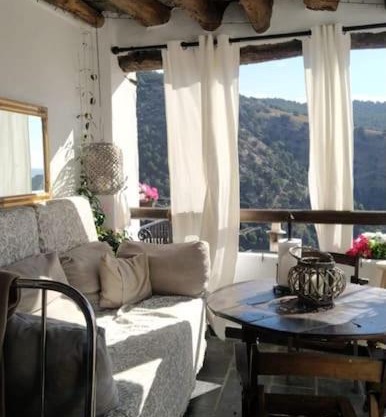 La Casa Del Estanco