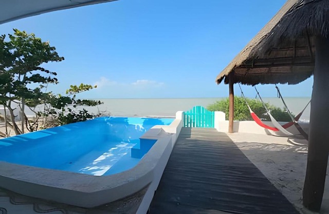 La Casa Del Velero, Beachfront