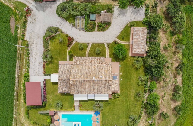 La Casa en Campagna, 4 apartamentos con piscina en Orciano, a 20 minutos del mar - app. al maestro