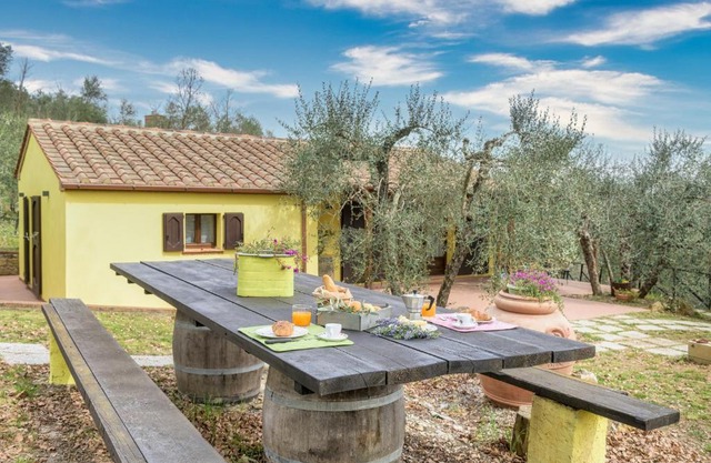 La Casina, private villa with A/C in Val di Chiana