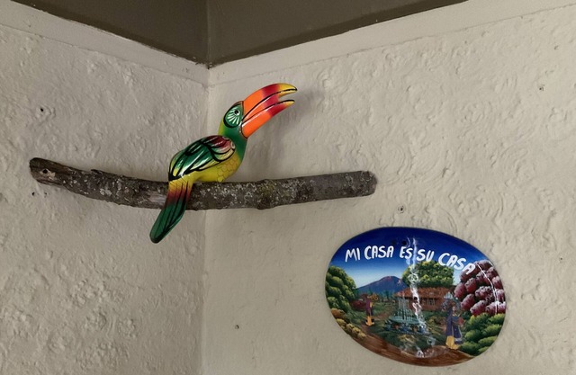 ✺ La Casita ✺ 3 Bedrooms ✺ Spacious Parking ✺