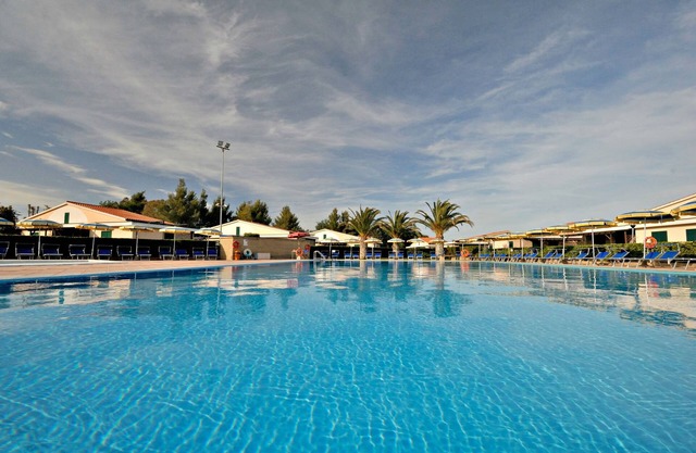 La Cecinella Apartments