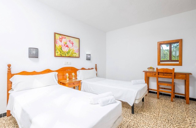 LA CEIBA HAB. CONFORT - Coqueto hostal cerca de la playa con Wifi gratis