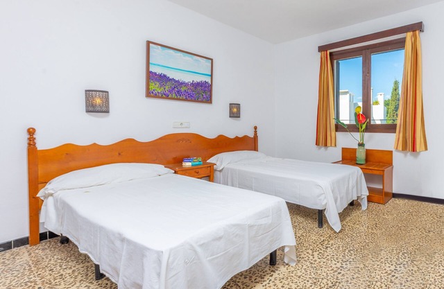 LA CEIBA HAB. ESTANDAR - Acogedor hostal cerca de la playa. Wifi gratis
