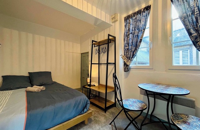 La Chambre du Chateau - Center of Carentan