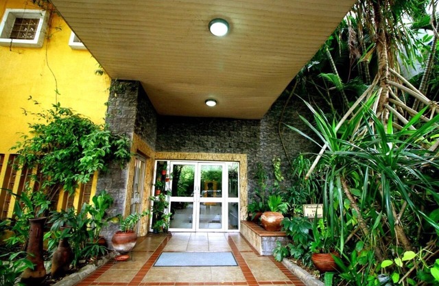 La Cour - Hotels