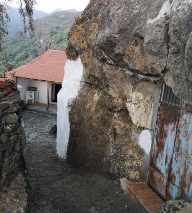 La Cueva Refugio