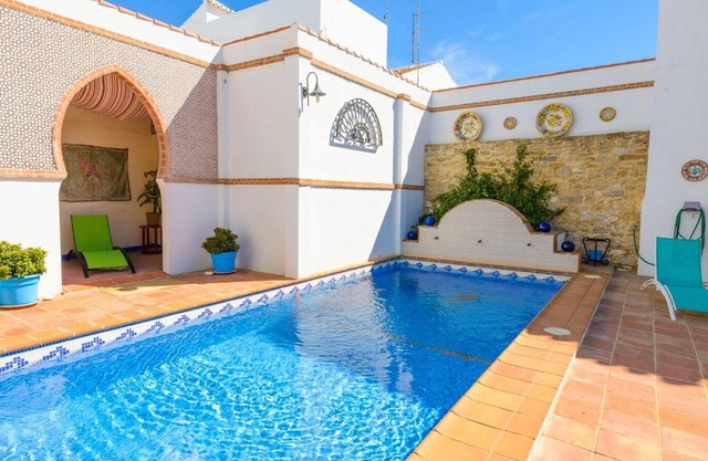 La Fábrica de Juan Antequera - La Joya by Ruralidays